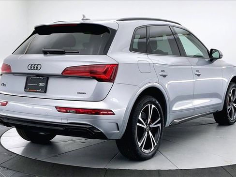 Certified 2025 Audi Q5 2.0T Premium Plus image 13