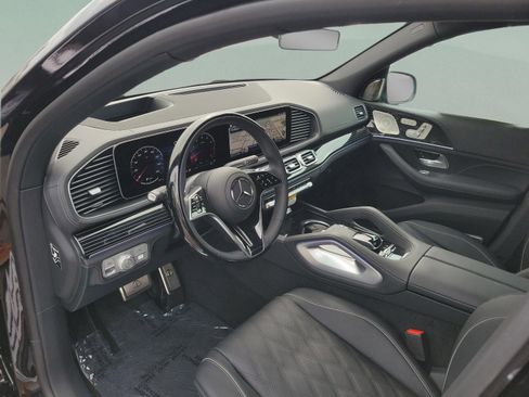 New 2026 Mercedes-Benz Maybach GLS 600 4MATIC image 17