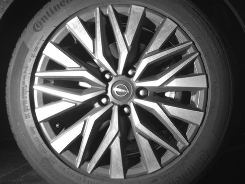 Used 2025 Nissan Altima 2.5 SV image 13