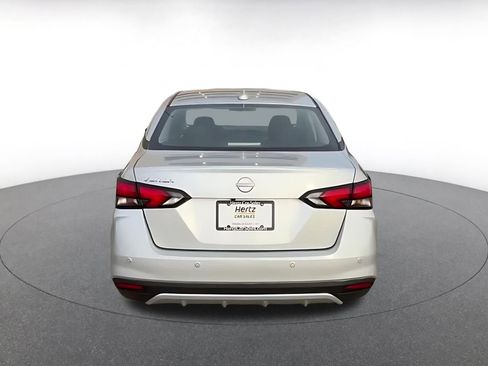 Used 2025 Nissan Versa SV image 12