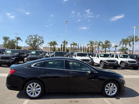 Used 2023 Chevrolet Malibu LT FWD image 9