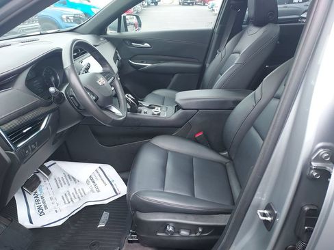 Used 2023 Cadillac XT4 Sport w/ Cold Weather Package AWD/4WD image 13
