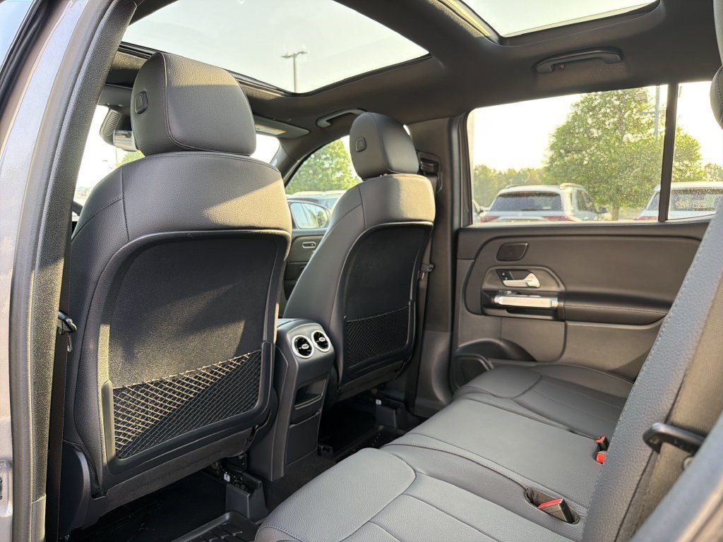 Certified 2026 Mercedes-Benz GLB 250 4MATIC image 12