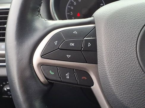 Used 2022 Jeep Grand Cherokee Limited AWD/4WD image 30
