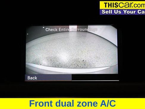 Used 2011 Mercedes-Benz E 550 4MATIC Sedan image 16