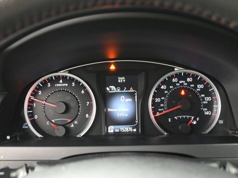 Used 2015 Toyota Camry XSE w/ Moonroof Package image 26