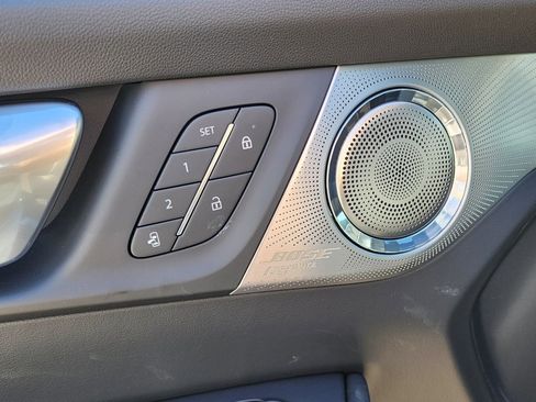 New 2026 Buick Enclave Avenir image 15