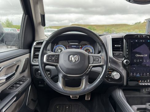 Used 2022 RAM 1500 Limited AWD/4WD image 3