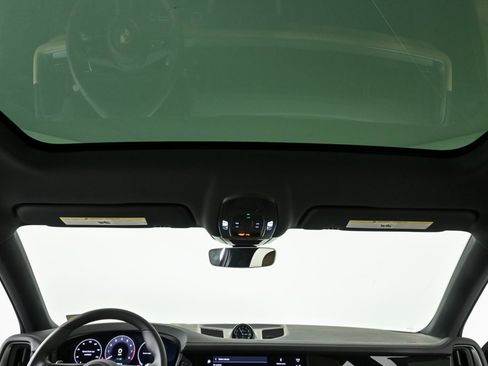 New 2025 Porsche Cayenne S image 20