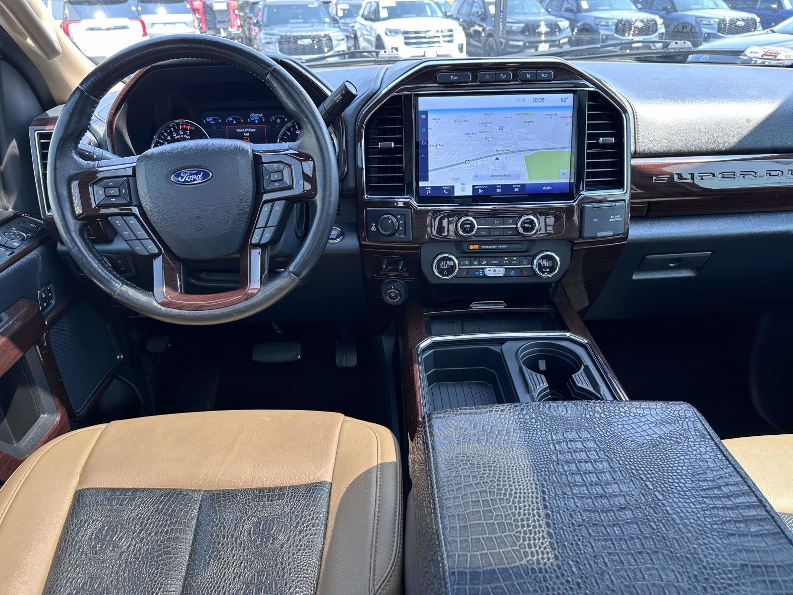Used 2022 Ford F250 Lariat w/ Lariat Ultimate Package AWD/4WD image 18