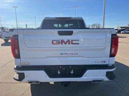 New 2026 GMC Sierra 1500 AT4 w/ AT4 Premium Package image 4