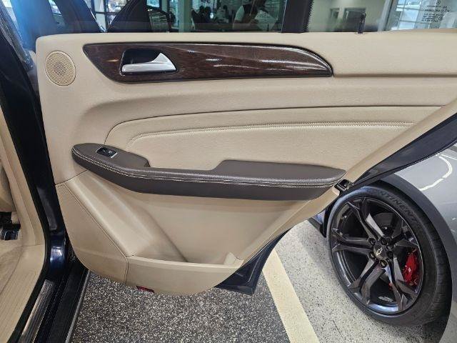 Used 2013 Mercedes-Benz ML 350 4MATIC image 33