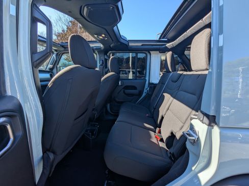 Certified 2023 Jeep Wrangler Sport S w/ Sun And Sound Package image 12