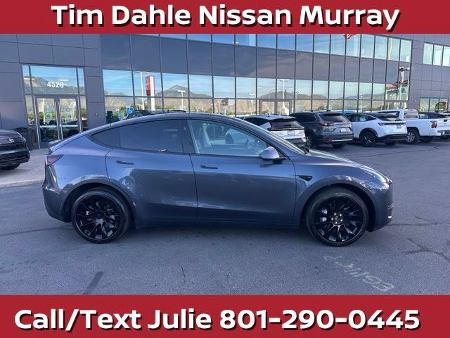 Used 2023 Tesla Model Y Long Range AWD/4WD image 13