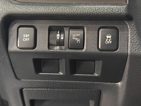 Used 2018 Subaru Forester 2.5i Premium AWD/4WD image 35