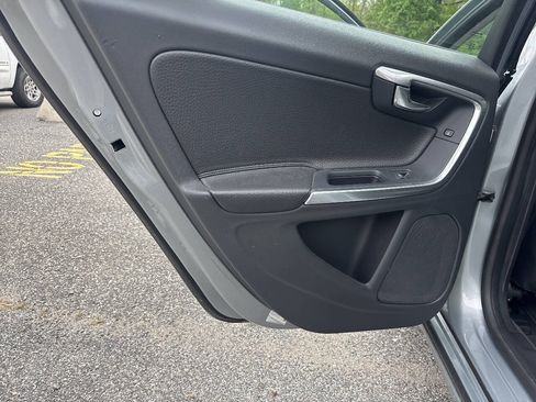 Used 2013 Volvo S60 T5 FWD image 20