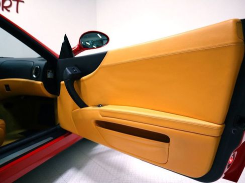 Used 1999 Ferrari 550 Maranello Coupe RWD image 38