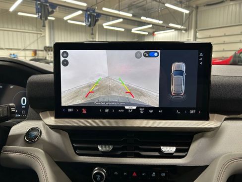 New 2026 Ford Explorer Active w/ Active Comfort Package image 21