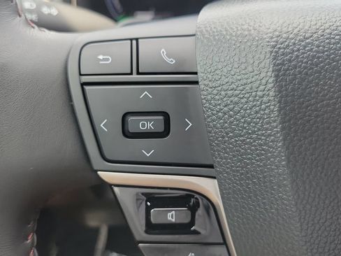 Used 2026 Toyota Camry XSE FWD image 20