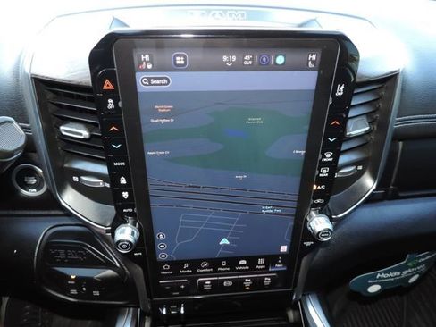 Used 2025 RAM 3500 Laramie image 26