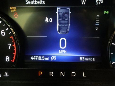 Used 2021 Ford Explorer XLT w/ Equipment Group 202A AWD/4WD image 22