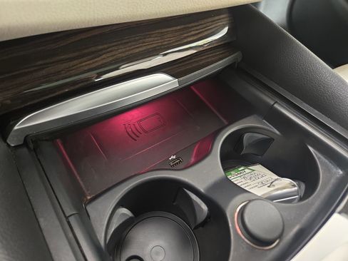 Used 2022 BMW 530i xDrive 530i xDrive w/ Executive Package image 28