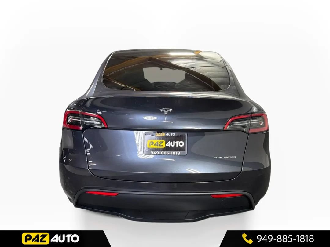 Used 2024 Tesla Model Y Long Range AWD/4WD image 4