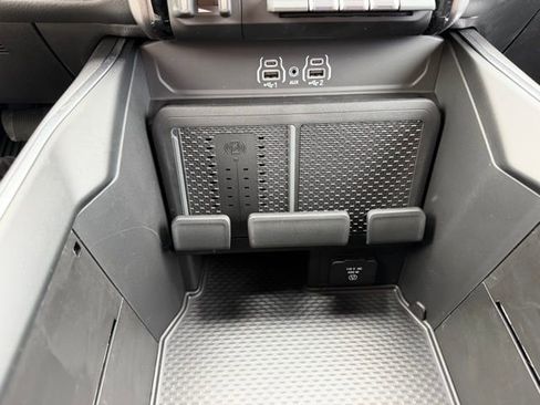 New 2026 RAM 1500 Big Horn AWD/4WD image 19
