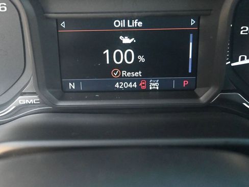 Used 2022 GMC Sierra 2500 SLE w/ SLE Convenience Package image 42