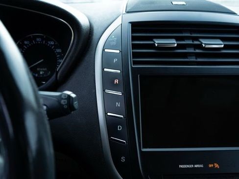 Used 2019 Lincoln MKC Reserve w/ MKC Climate Package image 23