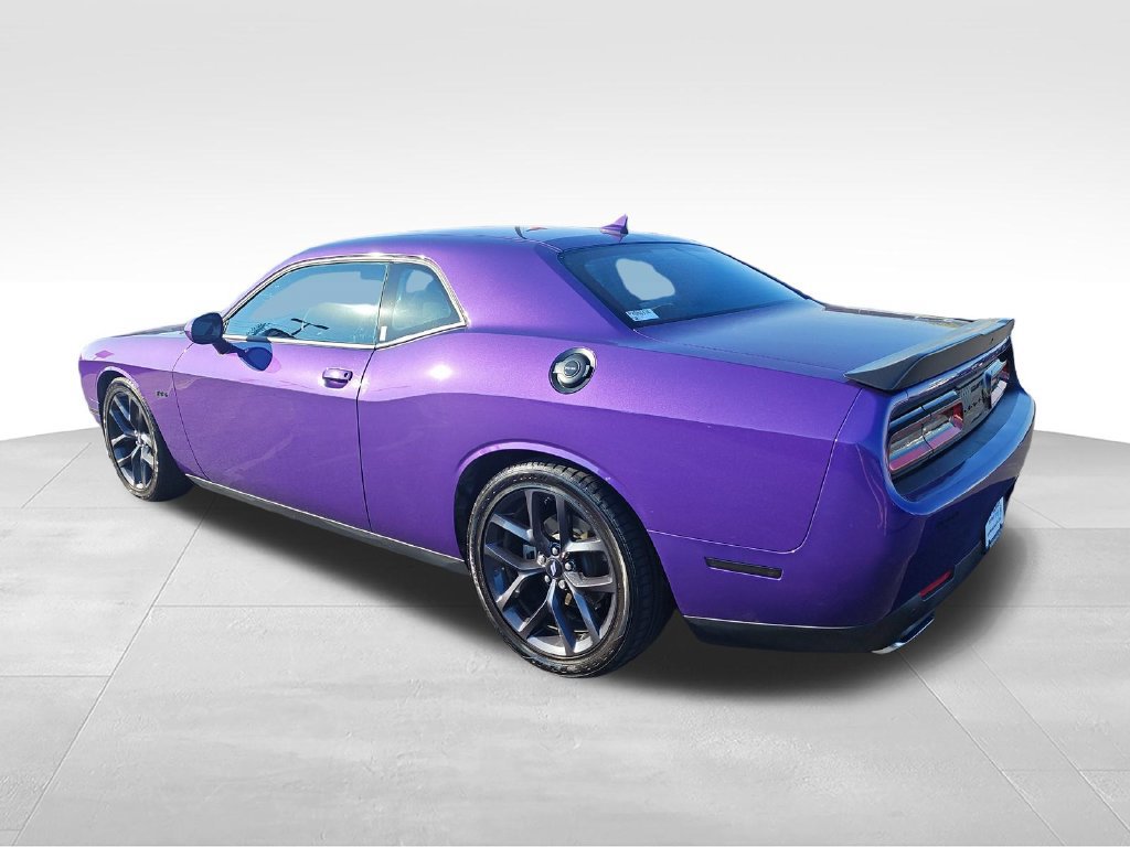 Used 2023 Dodge Challenger R/T w/ Blacktop Package RWD image 3