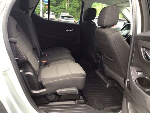 Used 2019 Chevrolet Traverse LS image 19