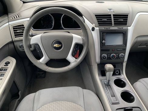 Used 2012 Chevrolet Traverse LS w/ LPO, 'HIT The Road' Package FWD image 6