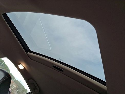 Used 2017 Nissan Maxima 3.5 SV image 11