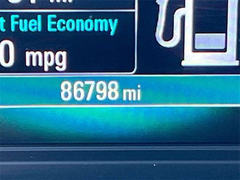 Used 2018 Buick Enclave Essence image 20