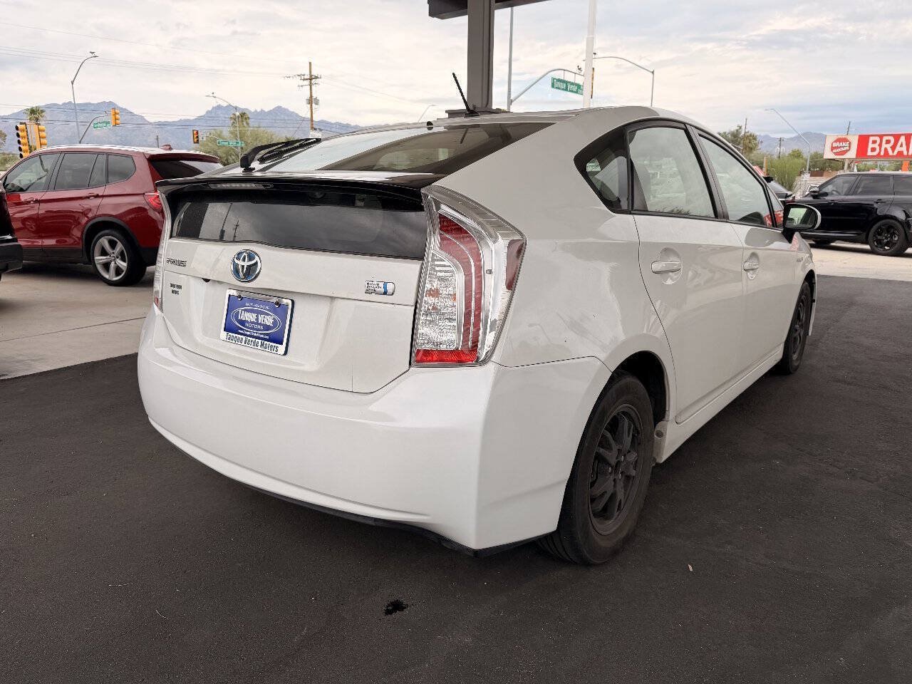 Used 2013 Toyota Prius Two FWD image 4