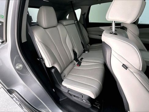 Certified 2022 Acura MDX SH-AWD w/ Technology Package image 33