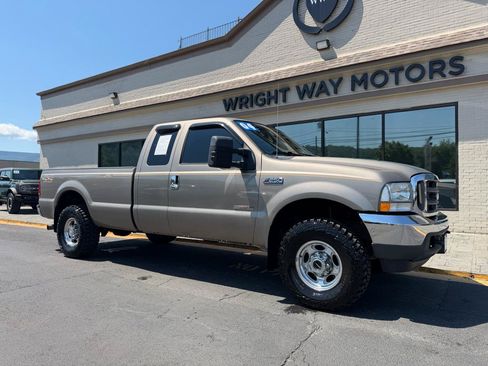 Used 2004 Ford F250 Lariat AWD/4WD image 1