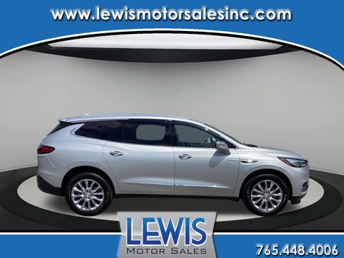 Used 2021 Buick Enclave Essence w/ Sound and Sites Package FWD image 1