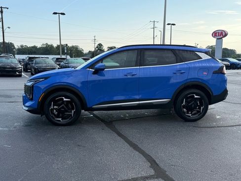 New 2026 Kia Sportage EX w/ EX Panorama Roof Package image 6