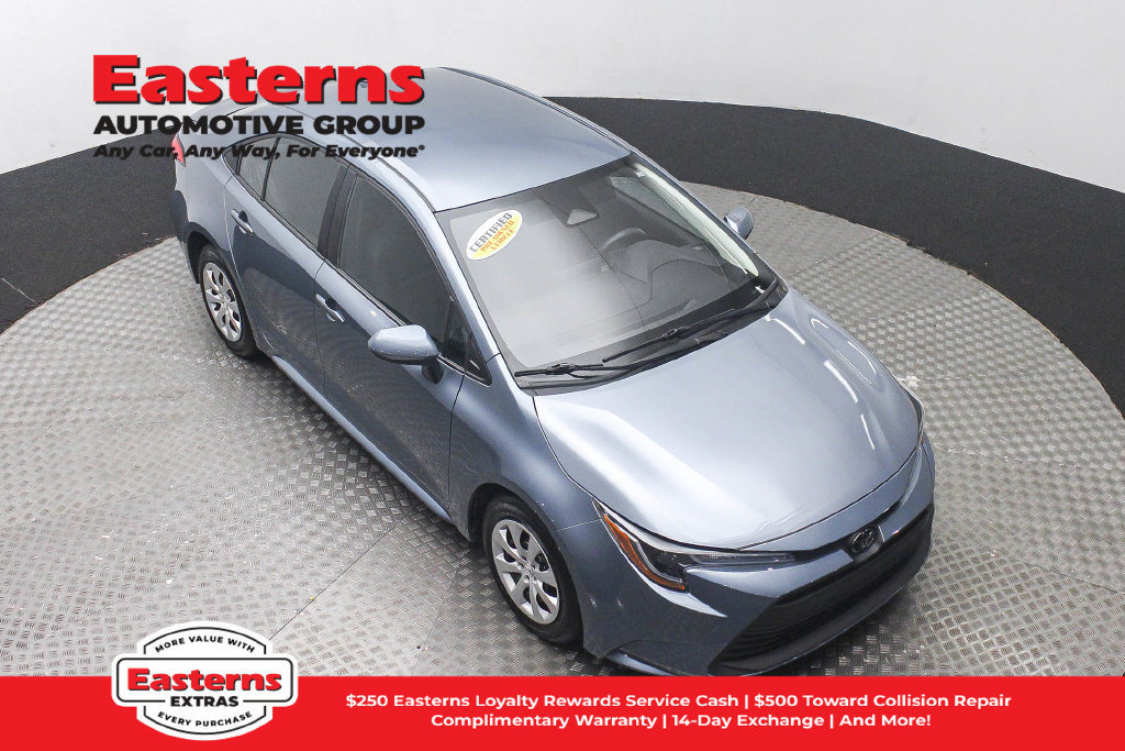 Used 2024 Toyota Corolla LE FWD image 4