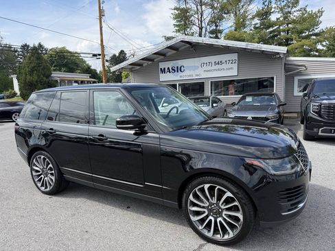 Used 2018 Land Rover Range Rover Supercharged AWD/4WD image 32