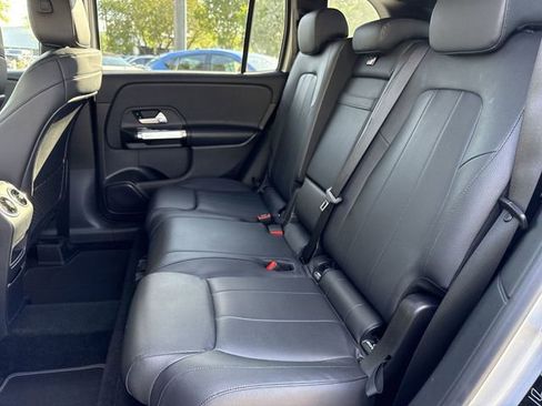 Used 2020 Mercedes-Benz GLB 250 image 22