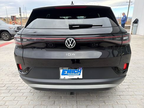 Certified 2023 Volkswagen ID.4 Pro S Plus image 4