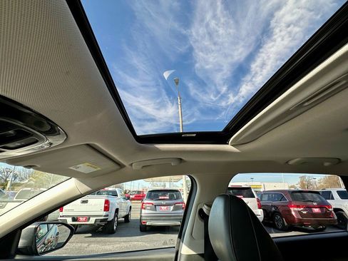 Used 2023 Hyundai Tucson SEL w/ Convenience Package image 30