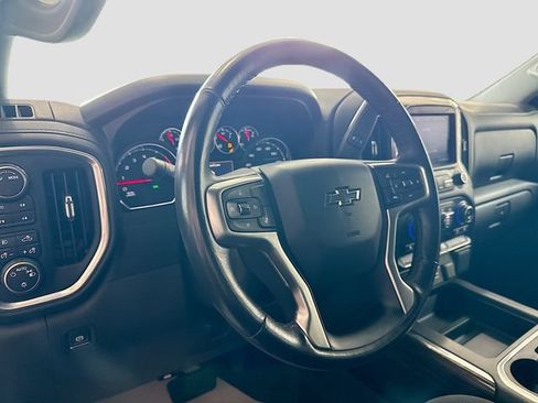 Used 2021 Chevrolet Silverado 1500 LT Trail Boss AWD/4WD image 10