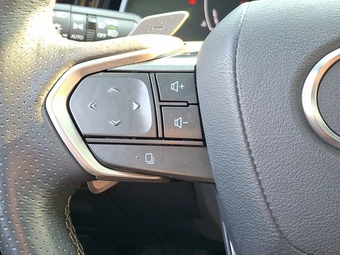 Certified 2023 Lexus RX 350 F Sport w/ Accessory Package AWD/4WD image 22