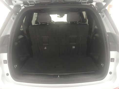 Used 2024 Jeep Grand Cherokee L Laredo image 7