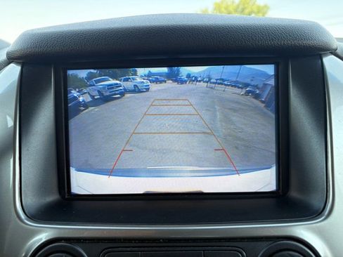 Used 2018 Chevrolet Tahoe LS image 21