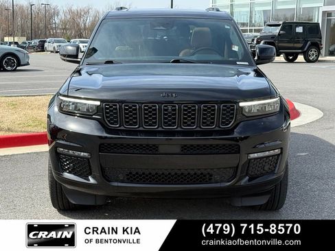 Used 2023 Jeep Grand Cherokee L Summit image 2